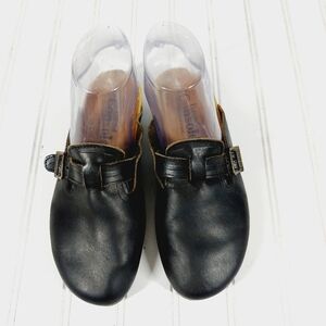 Unlisted Consoles Black Flat Clogs E541